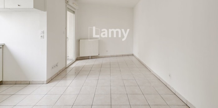 Image 4 sur 9 - Appartement  ·  Vente · Marseille 03 (13003) · 2 pièces · 39m²