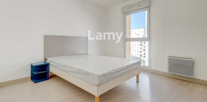 Image 4 sur 11 - Appartement  ·  Vente · Marseille (13003) · 2 pièces · 30m²