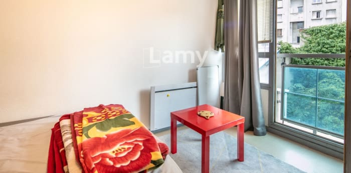 Image 9 sur 10 - Appartement  ·  Vente · Grenoble (38000) · 1 pièce · 18m²