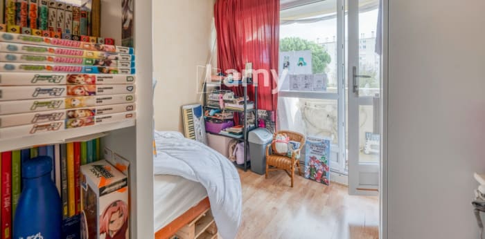 Image 5 sur 12 - Appartement  ·  Vente · Merignac (33700) · 4 pièces · 72m²