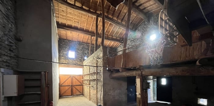 Image 9 sur 11 - Maison/villa  ·  Vente · Le Breuil Sur Couze (63340) · 5 pièces · 130m²