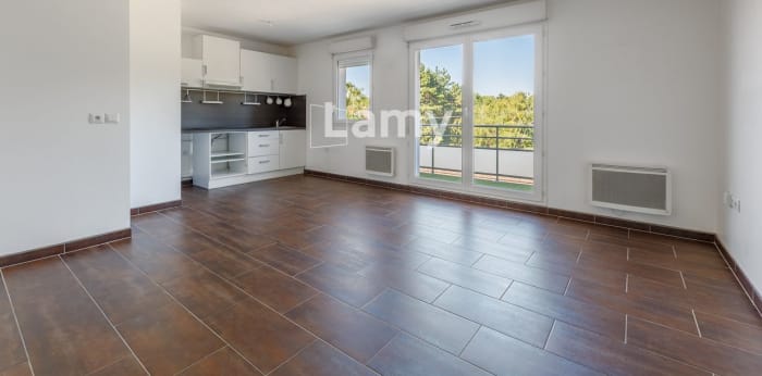 Image 2 sur 9 - Appartement  ·  Vente · St Etienne Du Rouvray (76800) · 2 pièces · 44m²