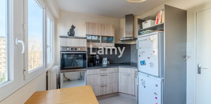 Image 7 sur 9 - Appartement  ·  Vente · Villefranche Sur Saone (69400) · 3 pièces · 65m²