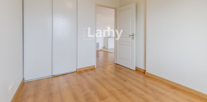 Image 6 sur 10 - Appartement  ·  Vente · Les Sables D Olonne (85100) · 3 pièces · 56m²