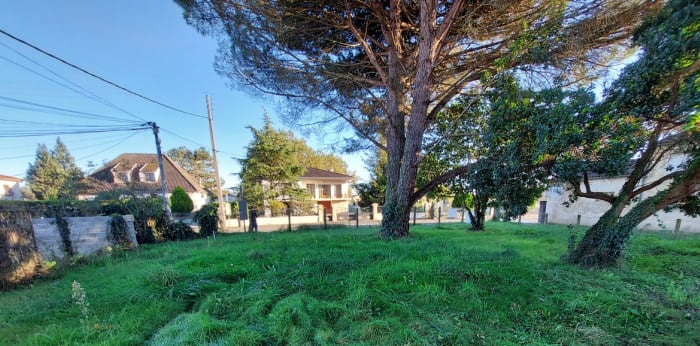 Image 3 sur 3 - Terrain  ·  Vente · Libourne (33500) · 310m²