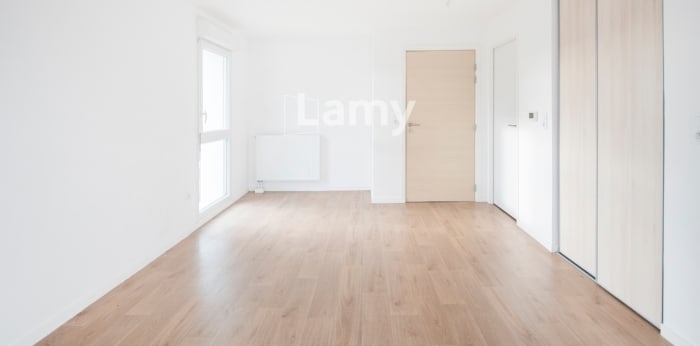 Image 5 sur 11 - Appartement  ·  Vente · Orleans (45100) · 1 pièce · 34m²