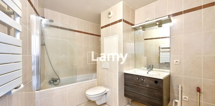 Image 5 sur 8 - Appartement  ·  Vente · Chaville (92370) · 2 pièces · 43m²