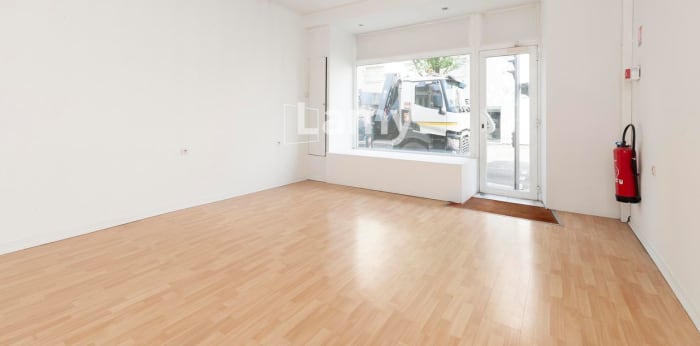 Image 3 sur 8 - Bureaux  ·  Vente · Dax (40100) · 2 pièces · 40m²