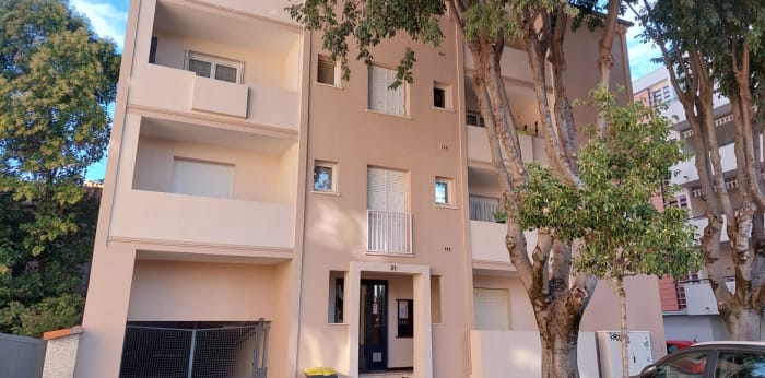 Image 3 sur 6 - Appartement  ·  Vente · Ales (30100) · 1 pièce · 19m²