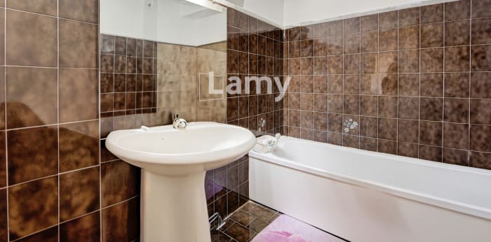 Image 8 sur 11 - Appartement  ·  Vente · Nice (06100) · 5 pièces · 138m²