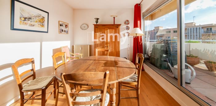 Image 5 sur 8 - Appartement  ·  Vente · Aix En Provence (13100) · 4 pièces · 98m²