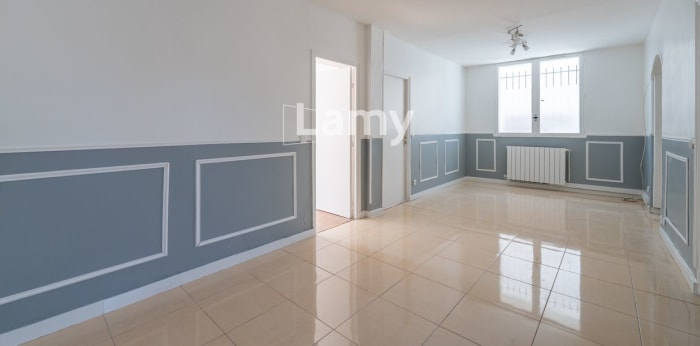 Image 3 sur 15 - Appartement  ·  Vente · Champigny Sur Marne (94500) · 3 pièces · 55m²