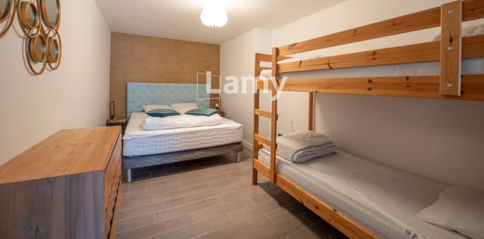 Image 4 sur 10 - Appartement  ·  Vente · Les Deux Alpes (38860) · 7 pièces · 118m²