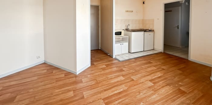 Image 5 sur 8 - Appartement  ·  Vente · Chalette Sur Loing (45120) · 1 pièce · 22m²