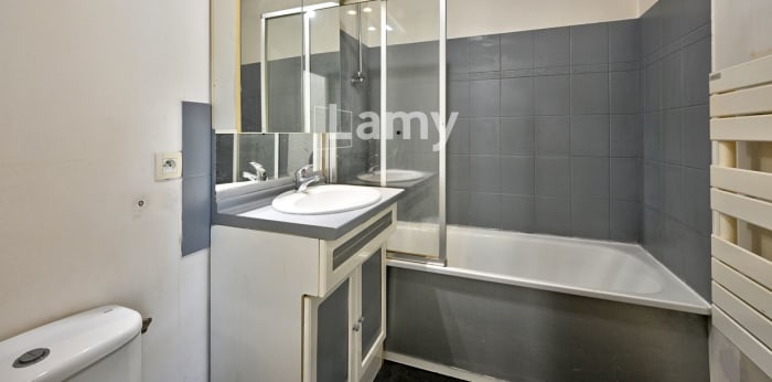 Image 8 sur 9 - Maison/villa  ·  Vente · Coignieres (78310) · 4 pièces · 71m²