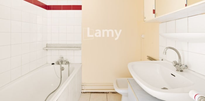 Image 6 sur 8 - Appartement  ·  Vente · Lyon (69008) · 3 pièces · 57m²