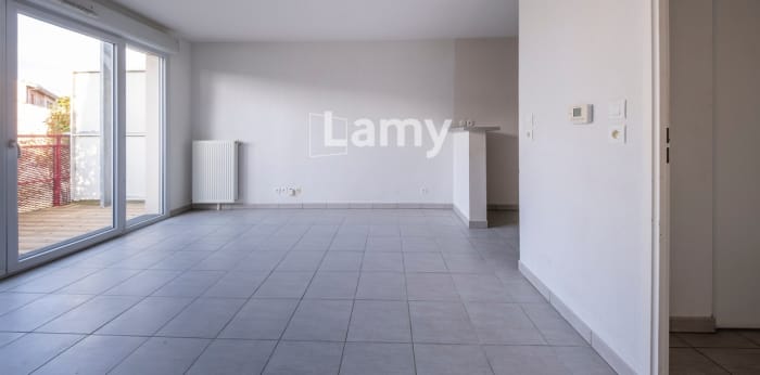 Image 2 sur 8 - Appartement  ·  Vente · Frouzins (31270) · 2 pièces · 43m²