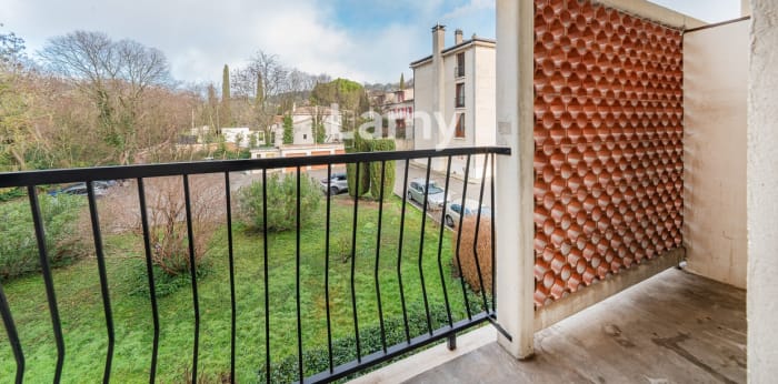 Image 6 sur 8 - Appartement  ·  Vente · Aix En Provence (13100) · 4 pièces · 79m²