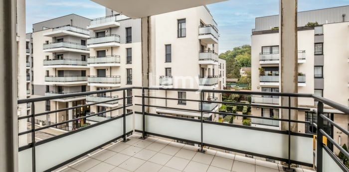 Image 3 sur 12 - Appartement  ·  Vente · St Julien En Genevois (74160) · 1 pièce · 32m²