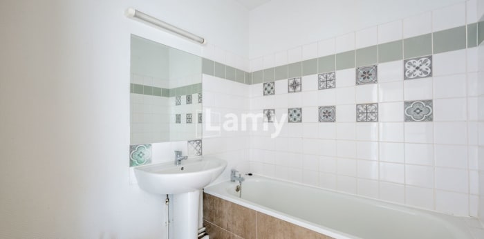 Image 5 sur 13 - Appartement  ·  Vente · Lormont (33310) · 3 pièces · 66m²