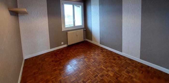 Image 7 sur 10 - Appartement  ·  Vente · Chalon Sur Saone (71100) · 3 pièces · 69m²