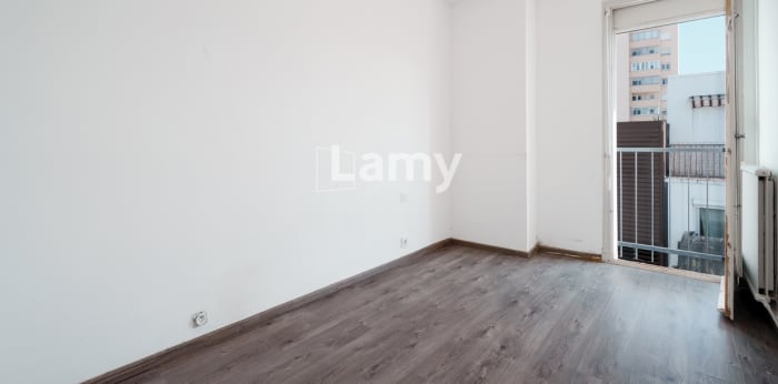 Image 3 sur 7 - Appartement  ·  Vente · Sete (34200) · 2 pièces · 45m²
