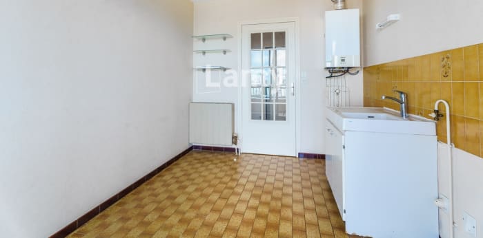 Image 8 sur 8 - Appartement  ·  Vente · Dijon (21000) · 2 pièces · 45m²