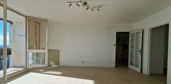 Image 5 sur 14 - Appartement  ·  Vente · Nimes (30900) · 3 pièces · 73m²