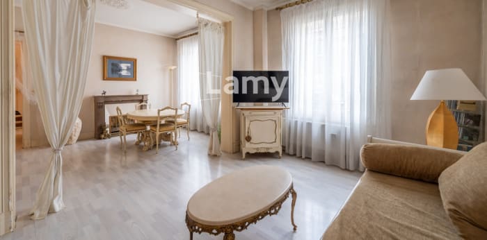 Image 2 sur 12 - Appartement  ·  Vente · Courbevoie (92400) · 72m²