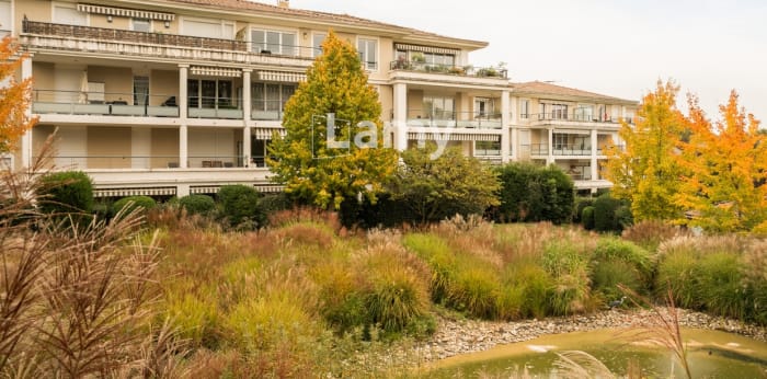Image 1 sur 13 - Appartement  ·  Vente · Vourles (69390) · 2 pièces · 48m²
