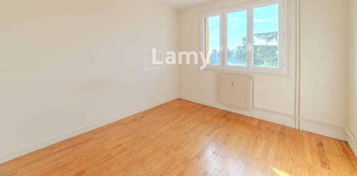 Image 9 sur 10 - Appartement  ·  Vente · Gleize (69400) · 4 pièces · 69m²