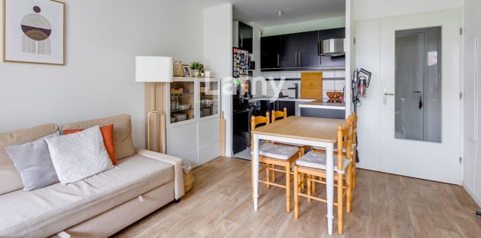 Image 12 sur 16 - Appartement  ·  Vente · Lys Lez Lannoy (59390) · 2 pièces · 39m²