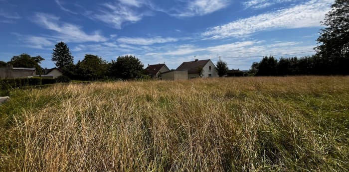 Image 3 sur 3 - Terrain  ·  Vente · Ruffey Le Chateau (25170) · 772m²