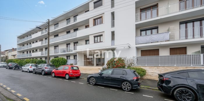 Image 12 sur 12 - Appartement  ·  Vente · Bordeaux (33000) · 3 pièces · 63m²