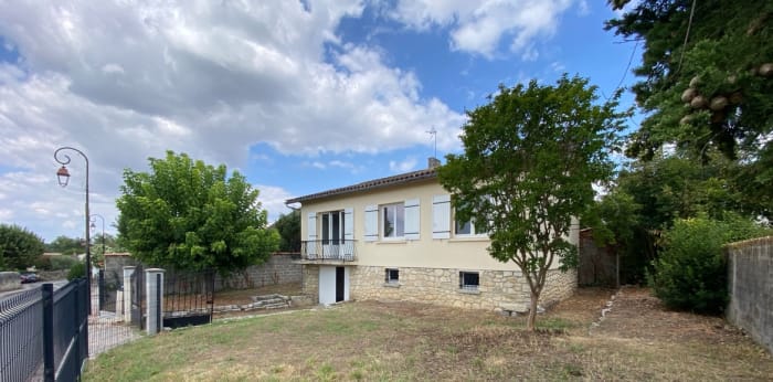 Image 1 sur 10 - Maison/villa  ·  Vente · Fronsac (33126) · 3 pièces · 72m²