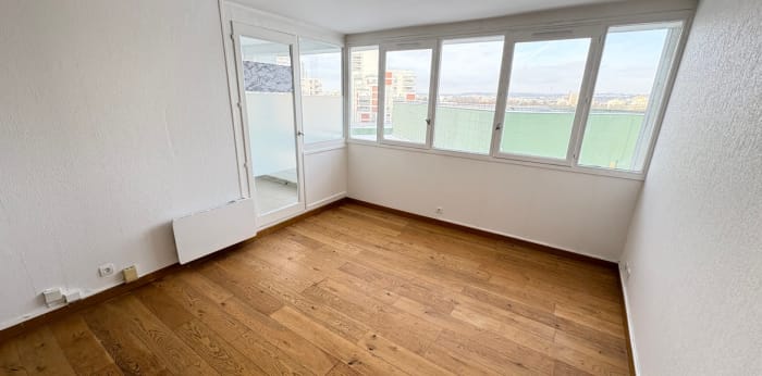 Image 2 sur 6 - Appartement  ·  Vente · Epinay Sur Seine (93800) · 2 pièces · 43m²