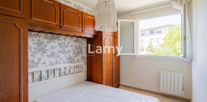 Image 6 sur 8 - Appartement  ·  Vente · Marseille (13010) · 3 pièces · 53m²