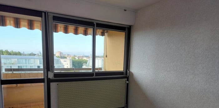 Image 1 sur 5 - Appartement  ·  Vente · Chalon Sur Saone (71100) · 2 pièces · 53m²