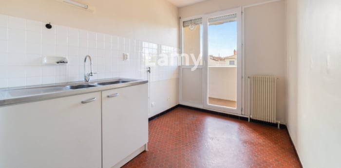 Image 4 sur 10 - Appartement  ·  Vente · Lyon (69006) · 2 pièces · 64m²