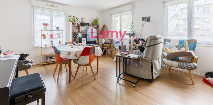Image 1 sur 8 - Appartement  ·  Vente · Cleon (76410) · 3 pièces · 70m²
