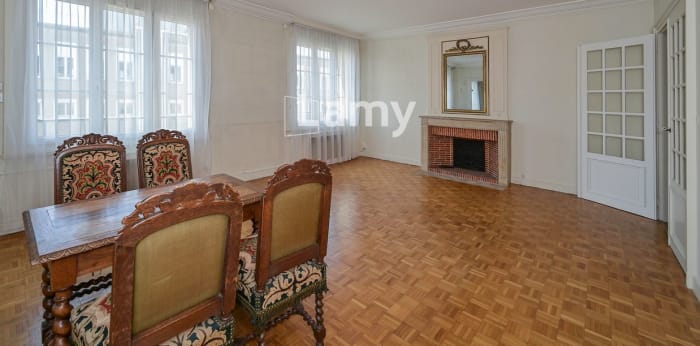 Image 8 sur 15 - Appartement  ·  Vente · Orleans (45000) · 5 pièces · 135m²