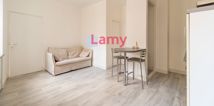 Image 4 sur 11 - Immeuble  ·  Vente · Lannion (22300) · 167m²