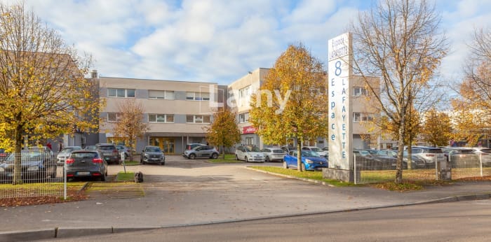 Image 2 sur 6 - Local  ·  Vente · Besancon (25000) · 2 pièces · 38m²