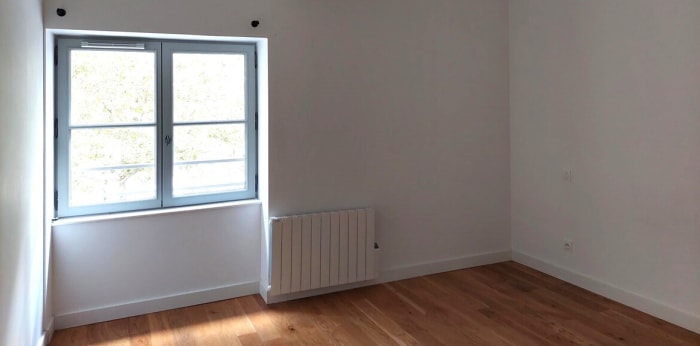 Image 2 sur 3 - Appartement  ·  Vente · Chalon Sur Saone (71100) · 2 pièces · 62m²