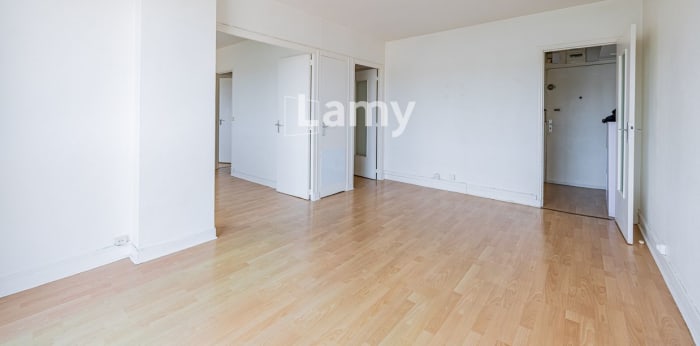 Image 5 sur 15 - Appartement  ·  Vente · Sevres (92310) · 4 pièces · 63m²
