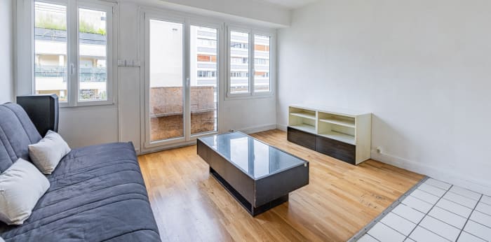 Image 1 sur 9 - Appartement  ·  Vente · Paris (75015) · 1 pièce · 22m²