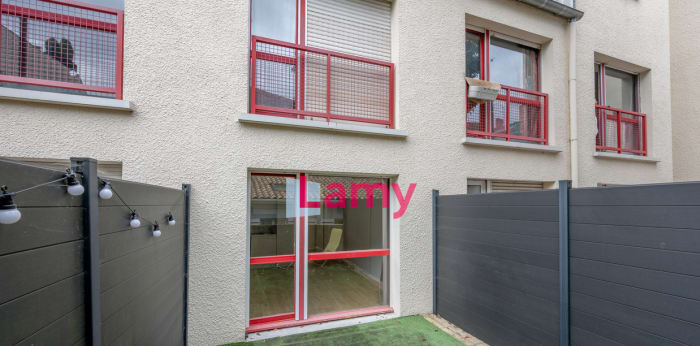 Image 7 sur 9 - Appartement  ·  Vente · Bordeaux (33800) · 1 pièce · 19m²