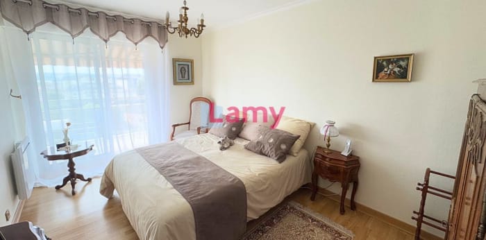 Image 3 sur 6 - Appartement  ·  Vente · Limoges (87000) · 4 pièces · 80m²