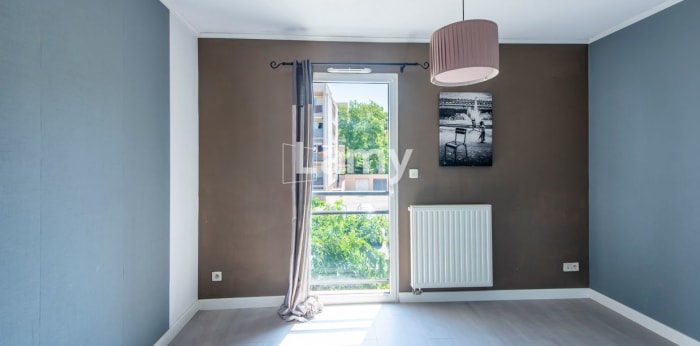 Image 7 sur 9 - Appartement  ·  Vente · Salon De Provence (13300) · 3 pièces · 62m²