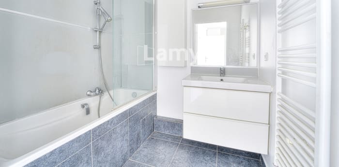 Image 5 sur 19 - Appartement  ·  Vente · Nice (06200) · 4 pièces · 85m²